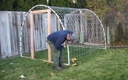 Строим тепличку.
