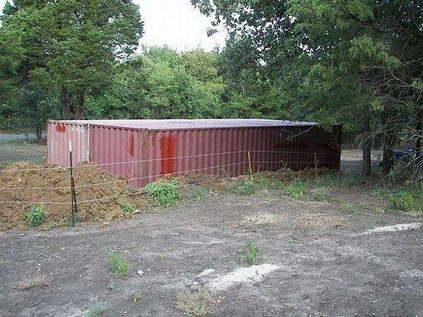 Дача из двух контейнеров.